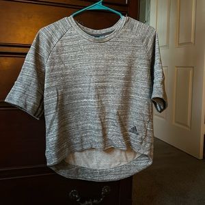 Worn once , didn’t like how it looked on me.